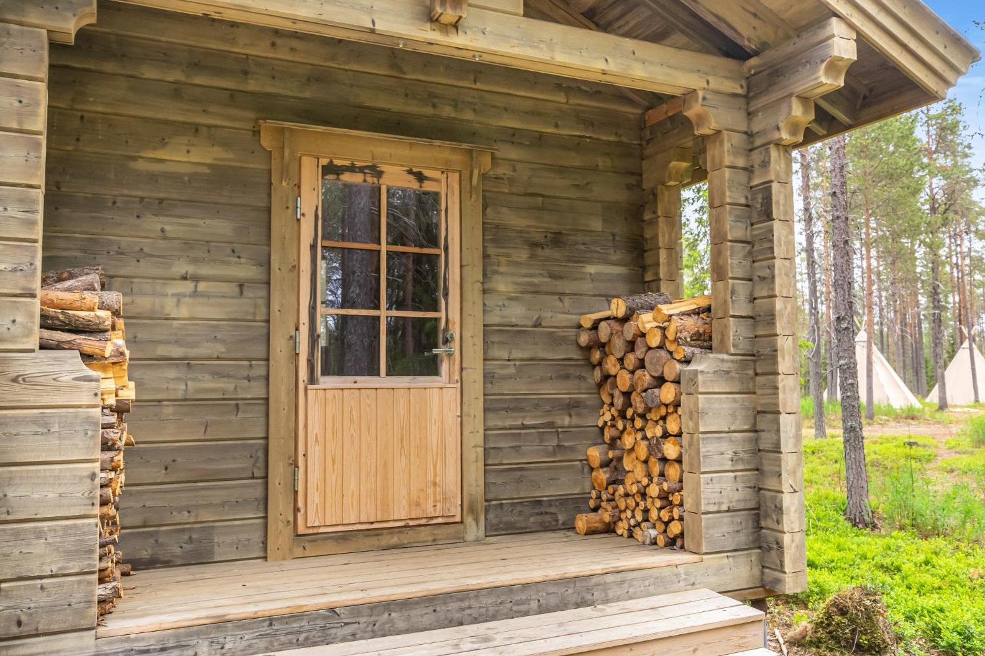 Karhunkierros Cabins & Huts ซาลลา ภายนอก รูปภาพ