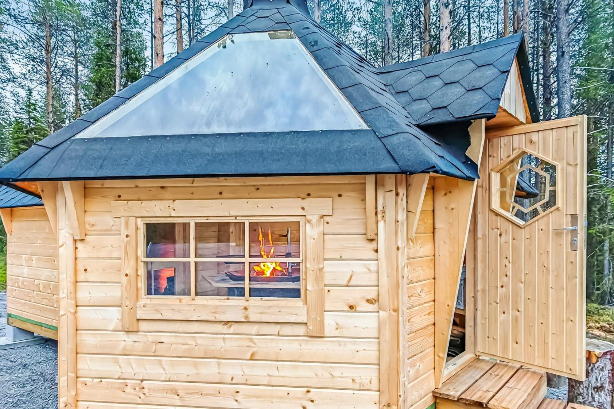 Karhunkierros Cabins & Huts ซาลลา ภายนอก รูปภาพ
